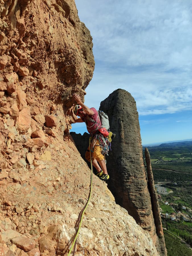 Rabadá-Navarro al Firé (Riglos) - destinoclimbing (1)